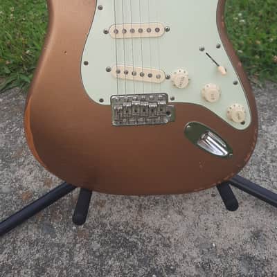 Fender Vintera Road Worn '60s Stratocaster 2020 - 2021 - Firemist Gold Electric Guitar image 2