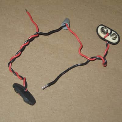 used 1980s genuine DOD double 9v battery clip for Performer Series pedals (NO pedals included / NO other parts included) battery clips work fine (pedal & internal parts seen in pictures provided as a reference) image 5