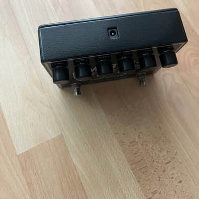 Electro-Harmonix Metal Muff Distortion with Top Boost 2006 - Present - Black image 4