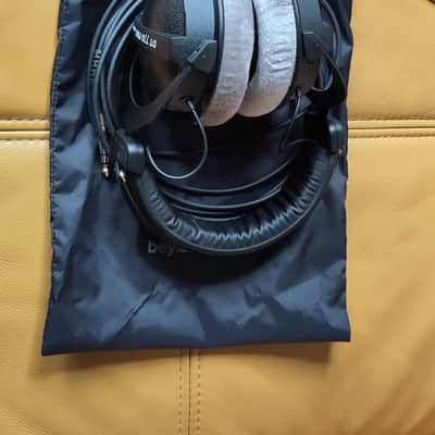 Beyerdynamic DT 770 Pro 80 Ohm 2010s - Black image 3