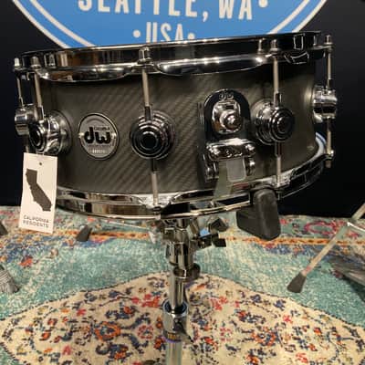 DW - 14x5.5" DRVF6514SVN, Carbon Fiber Snare Drum with Black Nickel Hardware, 2020's image 5