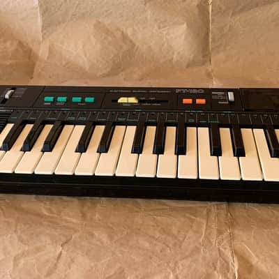 Casio  Pt-180 32 key mini keyboard synth  80s - Black   VGC image 8