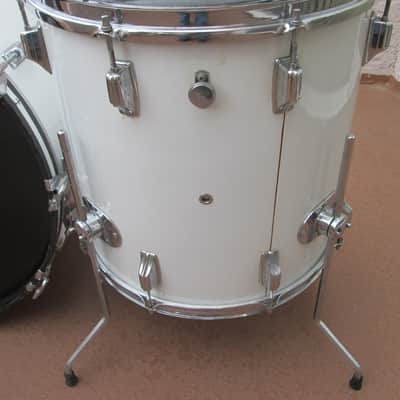 Rogers Vintage Londoner Drum Set Fullerton  White Swivomatic Script 22,12,13,16 READ image 19