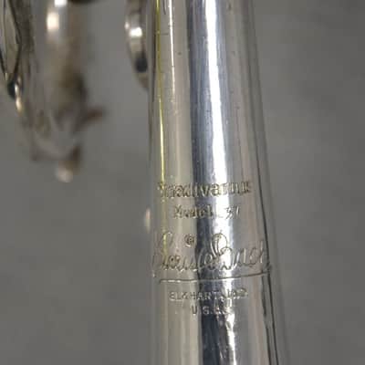 Corneta Bach Stradivarius 181-37 plateada en buen estado. image 11