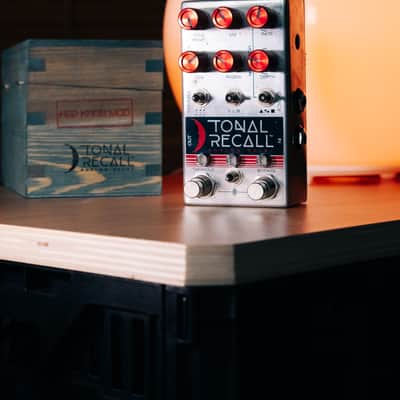 Chase Bliss Audio Tonal Recall RKM Red Knob Mod Analog Delay 2017 - 2018 - Graphic with Red Knobs image 4