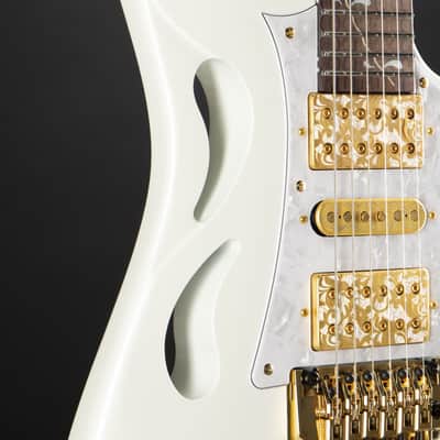 Ibanez Steve Vai PIA3761-SLW Stallion White - Custom Electric Guitar image 9