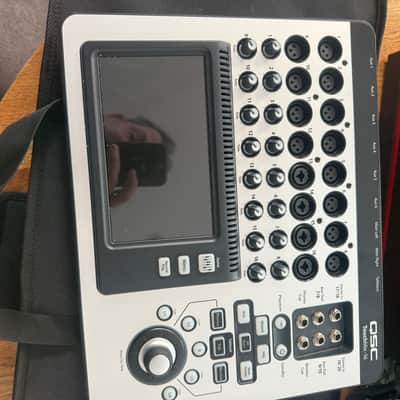 QSC TouchMix-16 Touch Screen Compact Digital Mixer 2010s - Silver image 7