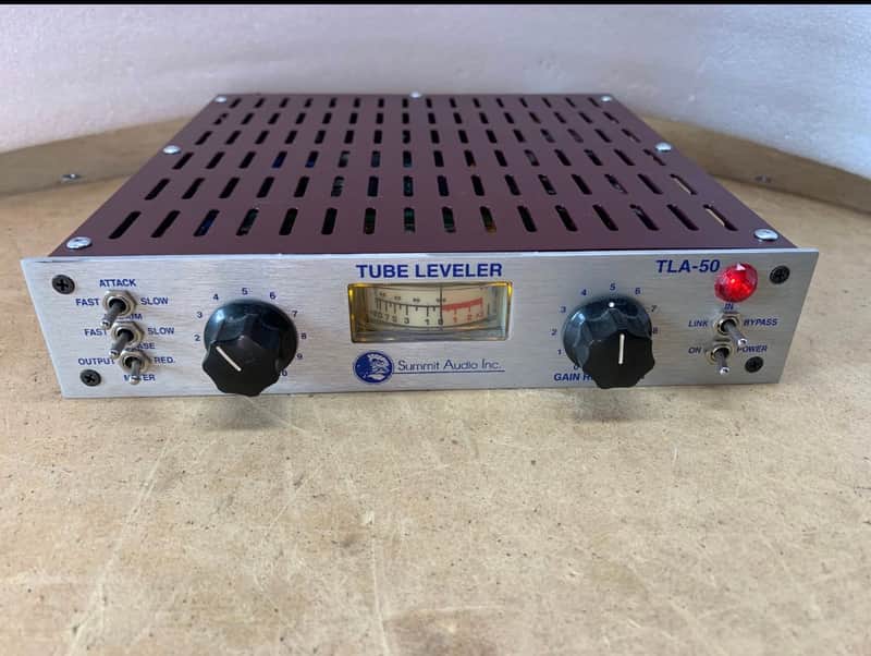 Summit Audio TLA-50 Tube Leveling Amplifier