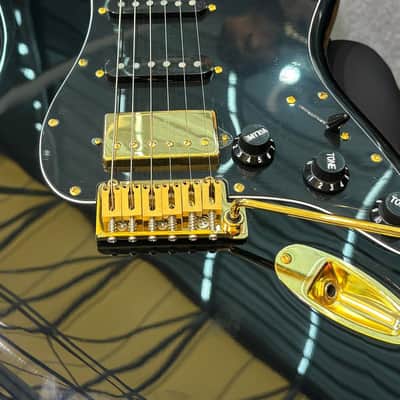10.5mm Electric Guitar Bridge with Stainless Steel Saddles Plate Brass Block 2 Point Tremolo Bridge Compatible with Stratocaster Strat 6 String Electric Guitar Replacement Parts (Pearl Gold) image 4