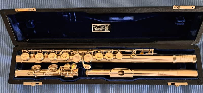 Wm. S. Haynes Closed Hole Silver Flute, Ser. no. 35593. 1966, New COA image 1