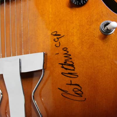 Epiphone   Chet Atkins Country Gentleman Signed by Chet Atkins !  Mid 1990's MIJ Sunburst w HSC image 5