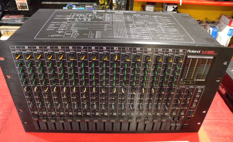 Roland M-16E 16-Channel Line Mixer image 2