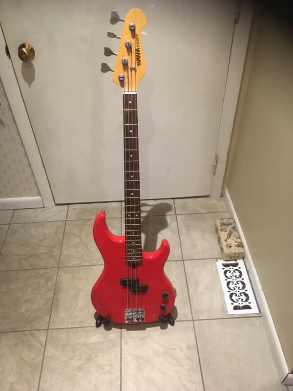Yamaha BB300 80's Red image 1