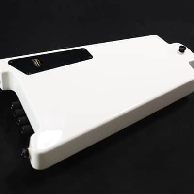 Steinberger Spirit XT-2 Standard Bass (4-String; Incl. Gig Bag) White - XTSTD4WH1 148 image 5