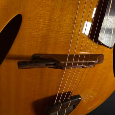 1996 McCurdy "Vie et Arte" Acoustic Archtop with One Piece Back image 4