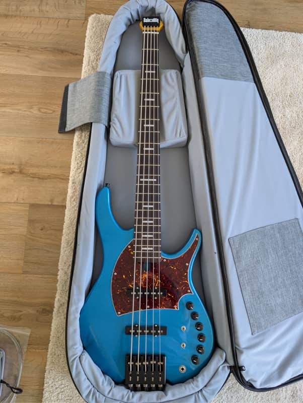 Baboomin Q-River Headless Bass image 1