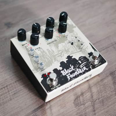 Old Blood Noise Endeavors Black Fountain Stereo 2025 Cream image 5