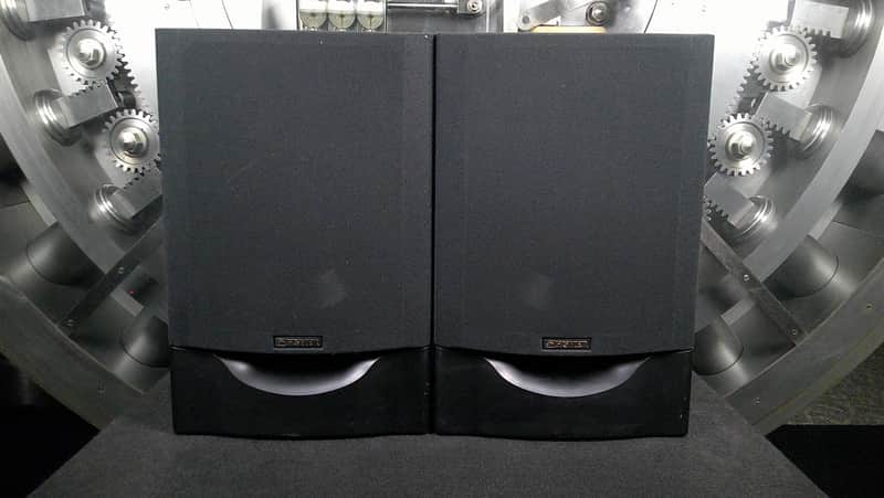 Fisher STM-993 3-Way Speaker System Pair image 1