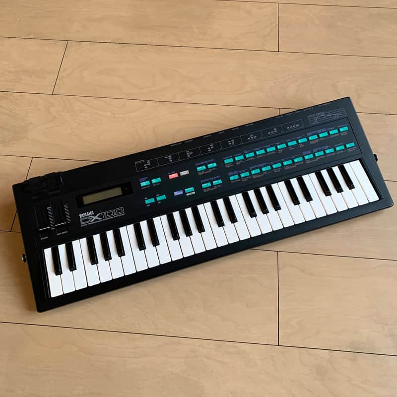 Yamaha DX100 Programmable Algorithm Synthesizer w/ Original Box