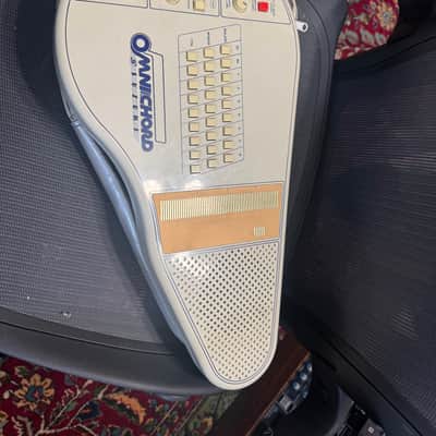 Suzuki OM-27 Omnichord 1981 - Ivory image 2