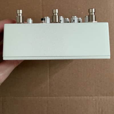 Empress Echosystem Dual Engine Delay 2010s - White image 8