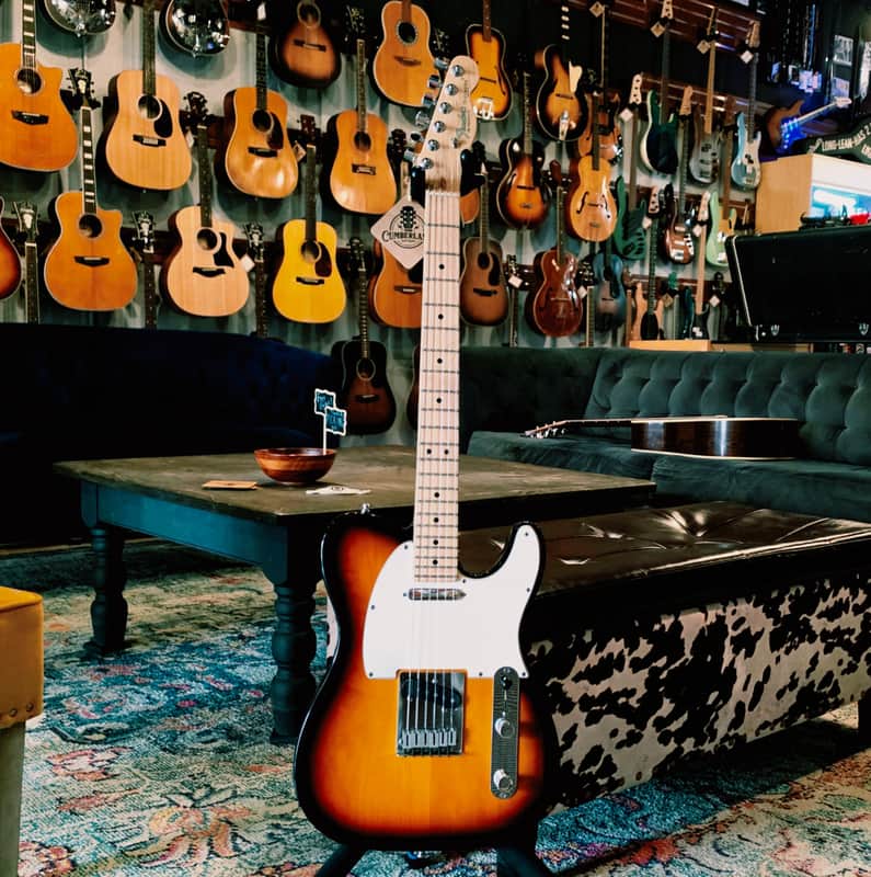 1994 Fender American Standard Telecaster - Sunburst - w/Case image 1