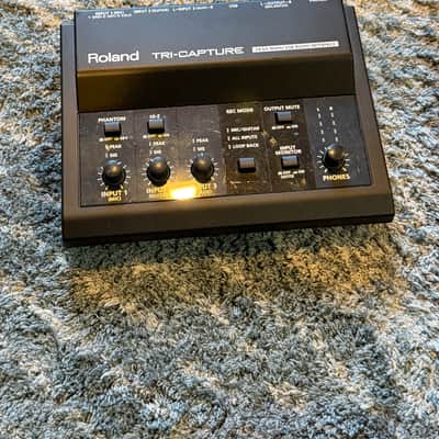 Roland UA-33 Tri-Capture Compact Audio Interface 2010s - Black