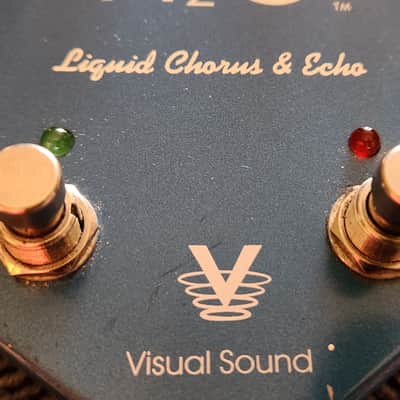 Visual Sound H20 Liquid Chorus & Echo Dual Mono Delay 2000s USA image 6