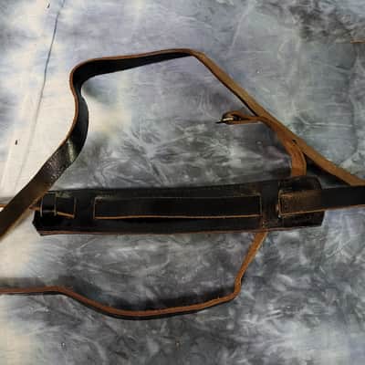 Vintage RARE 1955 USA "Old School" Style Leather Guitar Strap Metal Buckle Case Candy image 6