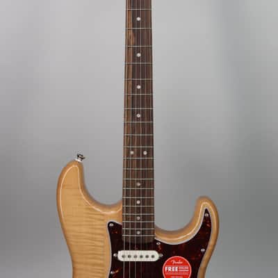 Squier Classic Vibe '70s Stratocaster Natural image 3