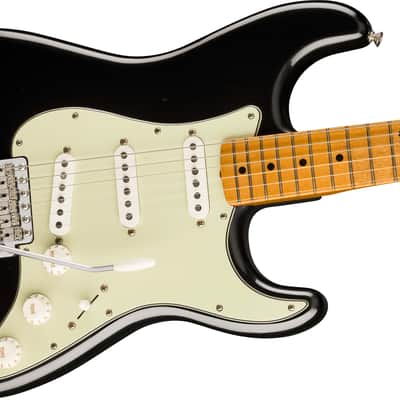 Fender Limited Edition Vintera II Road Worn '60s Stratocaster, Maple Fingerboard, Black image 1
