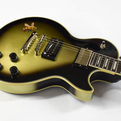 Epiphone Adam Jones Signature Art Series Les Paul Custom - Mark Ryden’s “Queen Bee" / Silverburst image 4