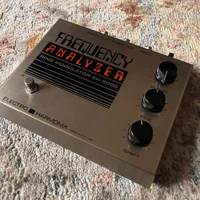 Electro-Harmonix Freqency Analyzer + Wooden Box 1990s - 2000s image 2