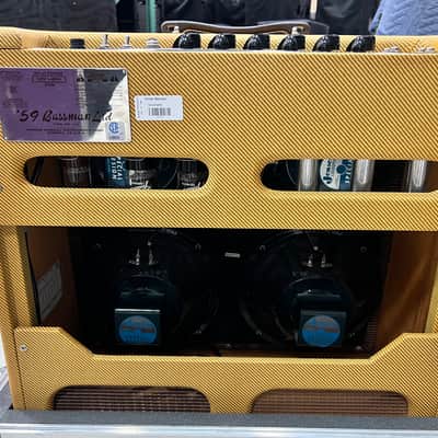 Fender '59 Bassman LTD Reissue 45-Watt 4x10" Guitar Combo 2004 - Present - Lacquered Tweed w/ Road case image 2