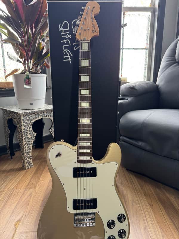 Fender Chris Shiflett Artist Series Signature Telecaster Deluxe 2016 - Present - Shoreline Gold