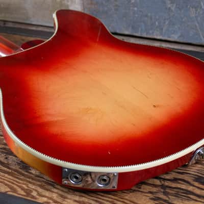 Rickenbacker 360/12 Fireglo 1967 image 8