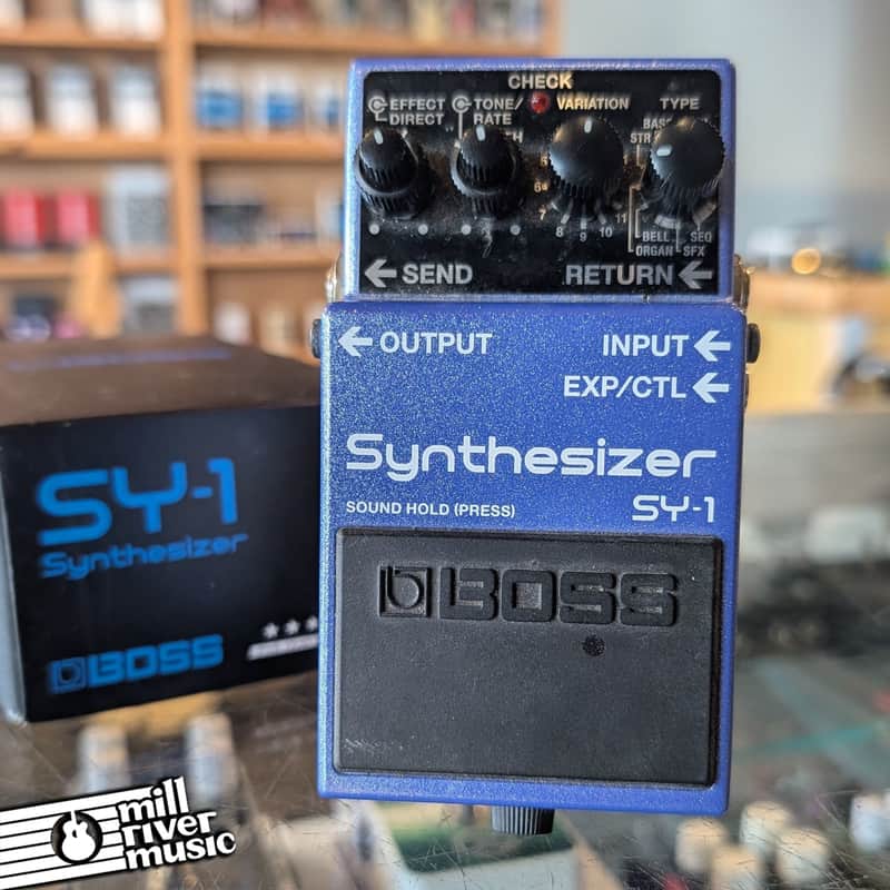 Boss SY-1