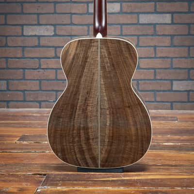 Santa Cruz OM Grand (Walnut/Sitka) image 12