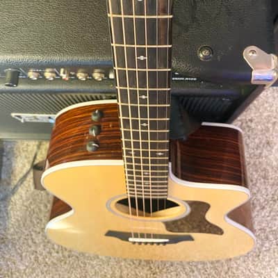 Taylor 214ce DLX (Natural) image 7