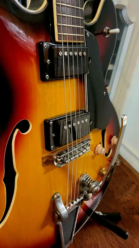 Vintage Kent Hollowbody Early 70's Sunburst - All Original image 1