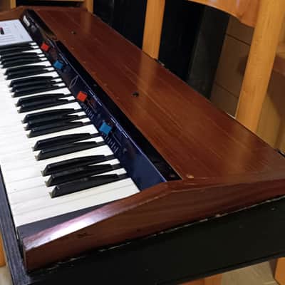 Logan String Melody II 1975 - Wooden case with lid image 7