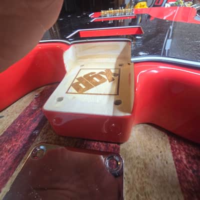 XGP TELE DELUXE WITH GOODIES 2026 - FIEASTA RED image 2