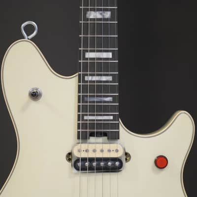 EVH Wolfgang® USA Edward Van Halen Signature - Ivory(1) image 6