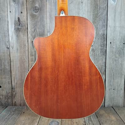 Larrivee OMV-03 2004 Mahogany W/ stock pickup system & hard case- Natural image 3