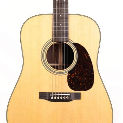 Martin Standard Series D-28 Acoustic Guitar Natural image 4
