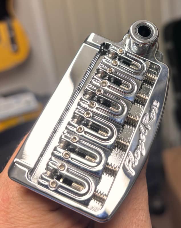 Floyd Rose Rail Tail Tremolo -Wide - Chrome image 1