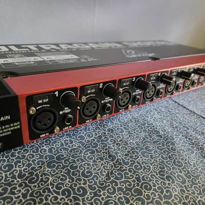 Behringer Ultragain Digital ADA8200 8-Channel Mic Preamp image 2