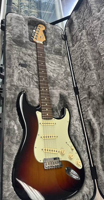 Fender American Professional Series Stratocaster HSS Shawbucker image 1