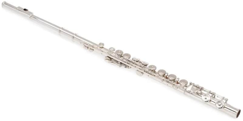 Yamaha YFL-222 Student Flute W/ Offset G Key System image 1