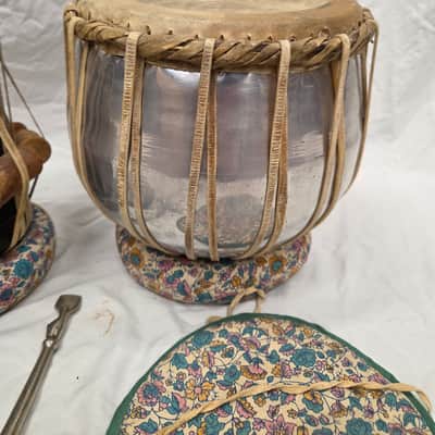 Pair of Hand Made Indian Tabla Drums (C020-14) image 2